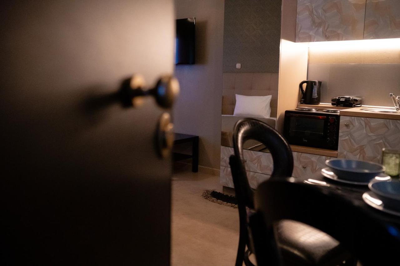 Margarita'S Suites アテネ エクステリア 写真