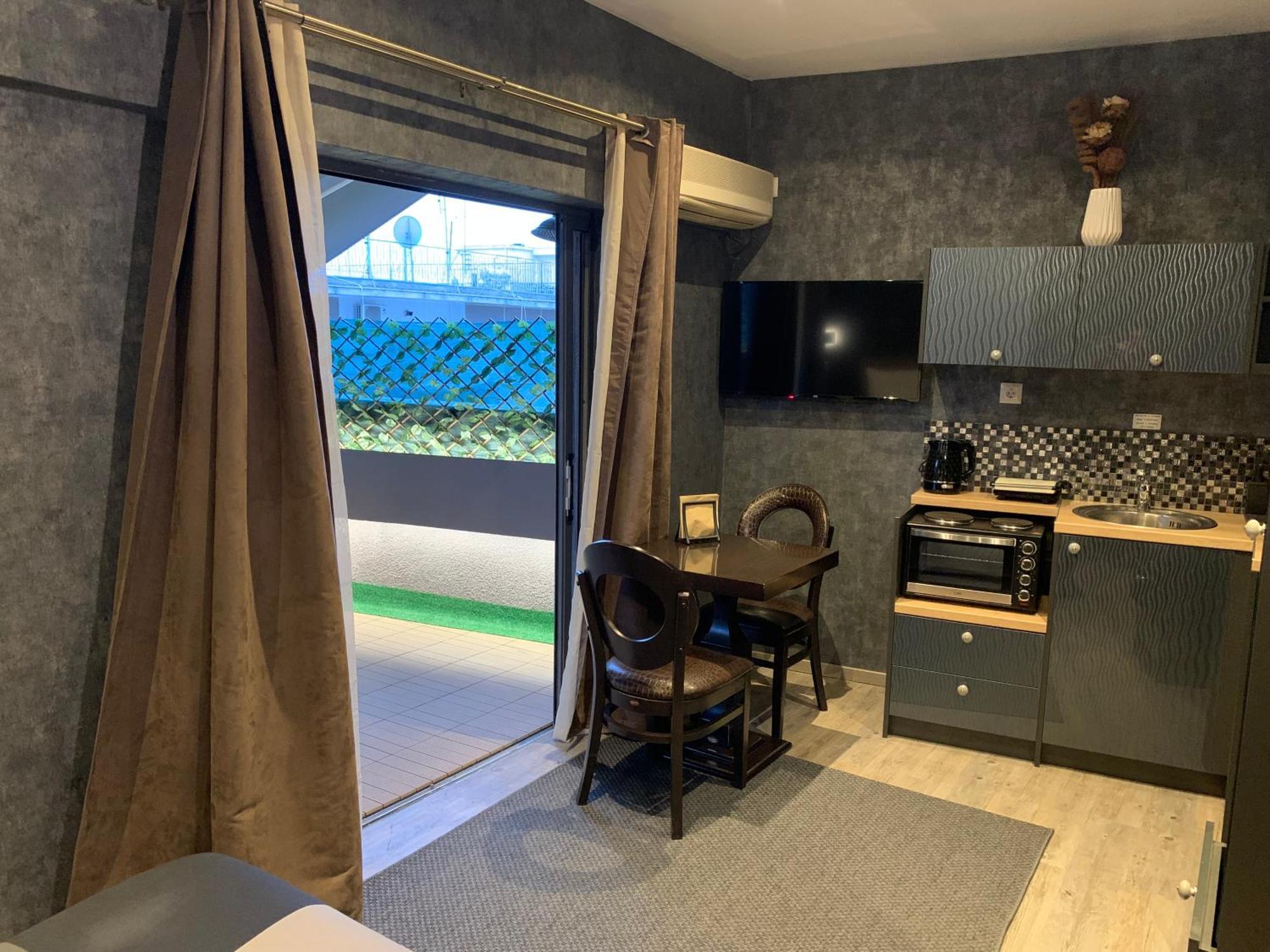 Margarita'S Suites アテネ エクステリア 写真